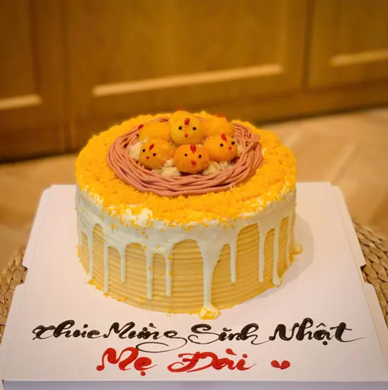 Bánh Kem Phô Mai Hoàng Kim – Mẫu 18
