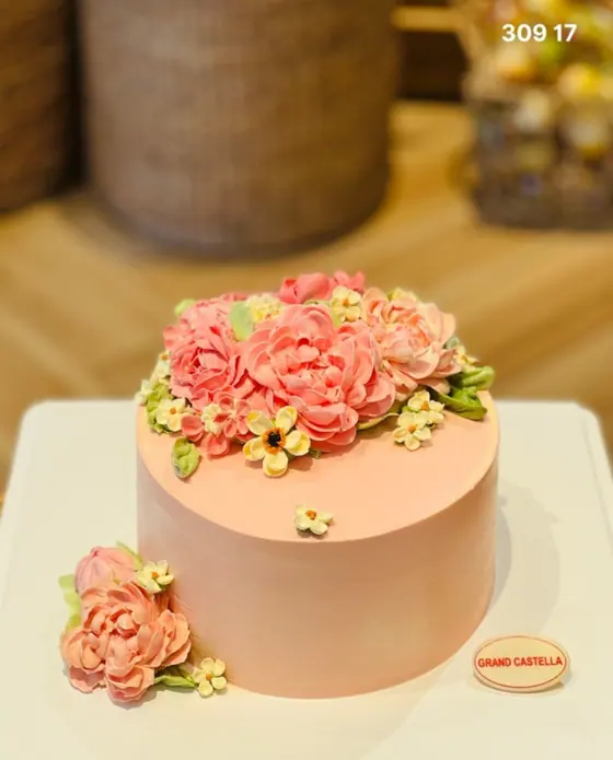 Set Bánh Sinh Nhật Cho 10 Người – Grand Castella